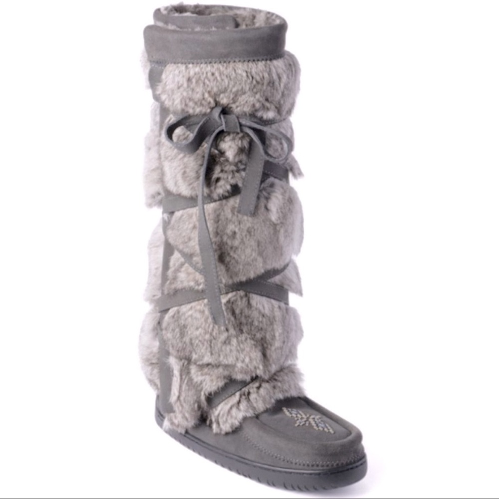 Tall Wrap Manitobah Mukluks *NWT*